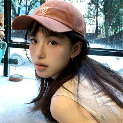 英谈女人