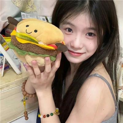 婴儿车